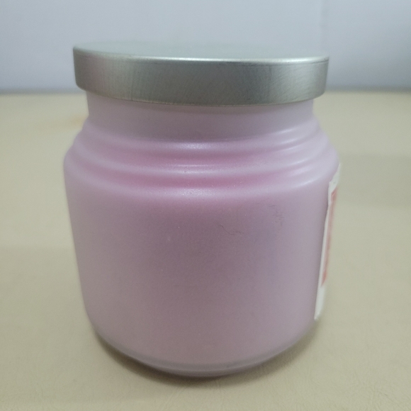 The Home Collection Hot Baked Apple Pie Scented Candle Comforts Of Home - Picture 2 of 10